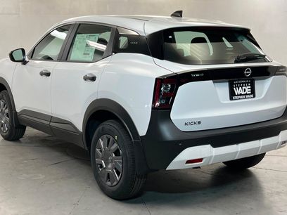 New 2026 Nissan Kicks S