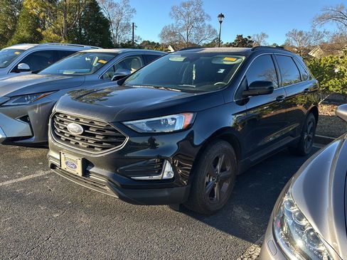 Used 2022 Ford Edge SEL w/ Sport Appearance Package image 1