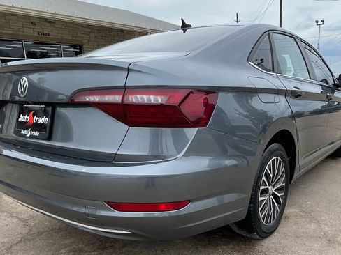 Used 2021 Volkswagen Jetta R-Line image 6