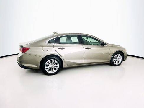Used 2024 Chevrolet Malibu LT image 10
