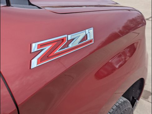 Used 2022 Chevrolet Silverado 1500 LTZ w/ LTZ Premium Package AWD/4WD image 12
