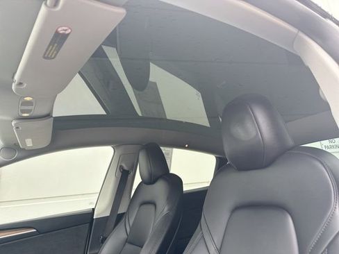 Used 2024 Tesla Model Y Long Range image 15