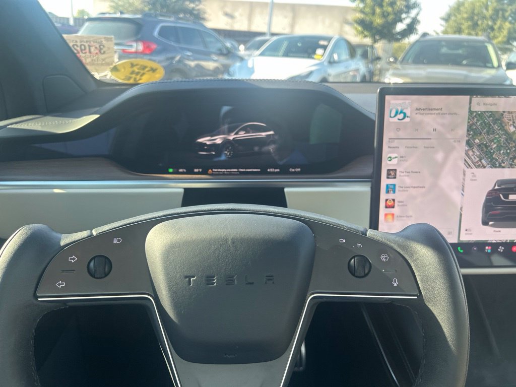 Used 2023 Tesla Model X AWD/4WD image 10