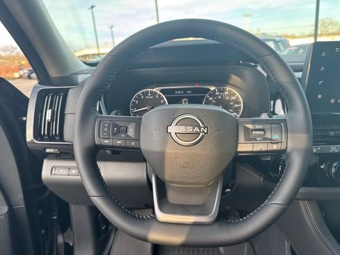 New 2026 Nissan Pathfinder SV AWD/4WD image 15