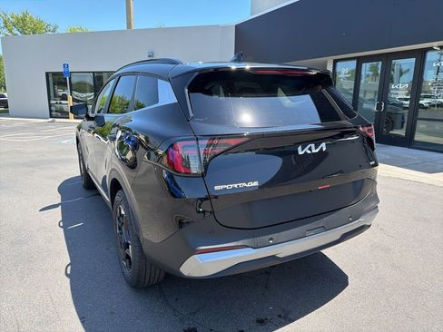 New 2026 Kia Sportage EX AWD/4WD image 10