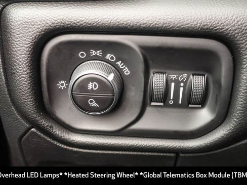 New 2026 RAM 1500 4x4 Crew Cab image 32