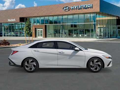 New 2026 Hyundai Elantra Limited image 45