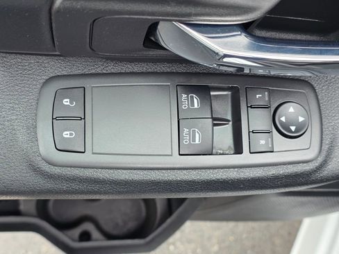 Used 2022 RAM 1500 Tradesman w/ Power & Remote Entry Group image 12