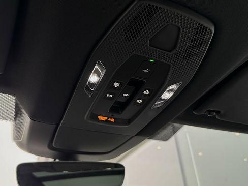 Used 2024 Porsche Macan 4 Electric image 52