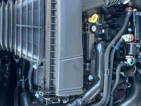 New 2025 Lincoln Corsair Premiere w/ Equipment Group 101A image 44