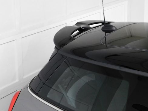 Used 2022 MINI Cooper John Cooper Works FWD image 8