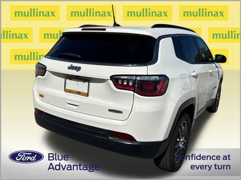 Used 2019 Jeep Compass Latitude image 4
