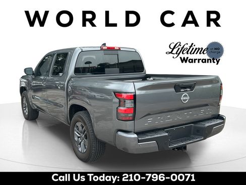Used 2025 Nissan Frontier SV w/ SV Convenience Package RWD image 5