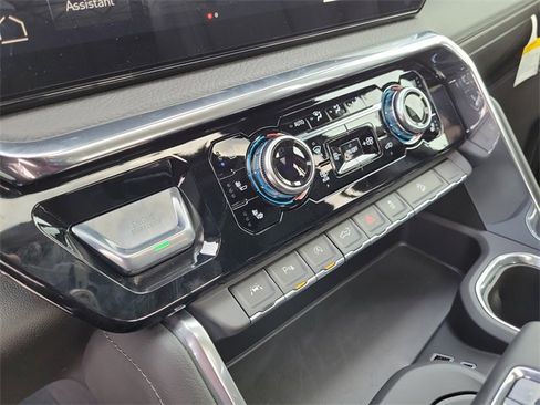 New 2026 GMC Sierra 1500 Denali w/ Technology Package image 30