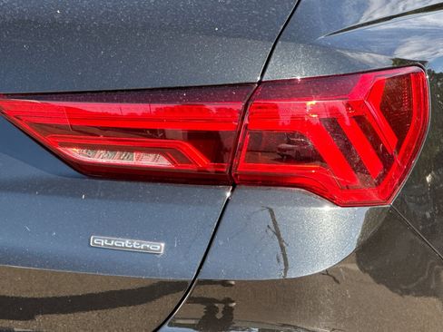Used 2023 Audi Q3 2.0T Premium w/ Convenience Package AWD/4WD image 29