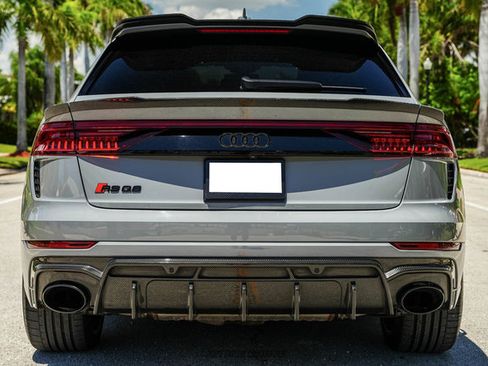 Used 2024 Audi RS Q8 AWD/4WD image 5