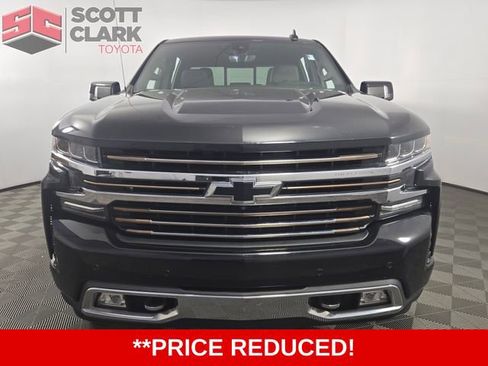Used 2021 Chevrolet Silverado 1500 High Country w/ Technology Package AWD/4WD image 2