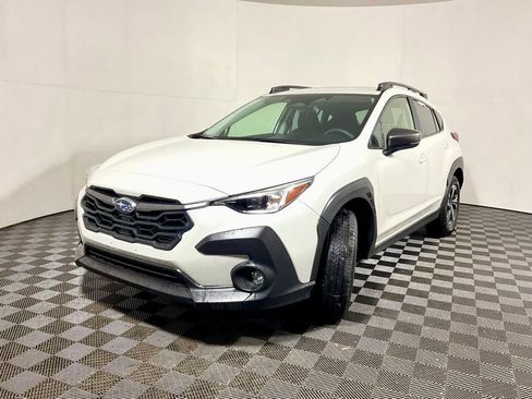Used 2025 Subaru Crosstrek 2.0i Premium AWD/4WD image 2