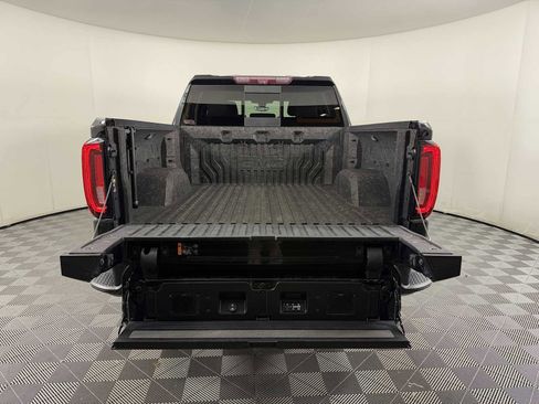 Used 2021 GMC Sierra 1500 AT4 w/ AT4 Premium Package AWD/4WD image 7
