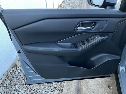 New 2026 Nissan Rogue SV image 12