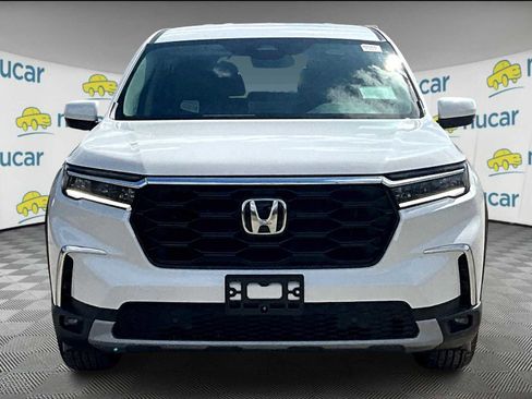 New 2025 Honda Pilot EX-L image 3