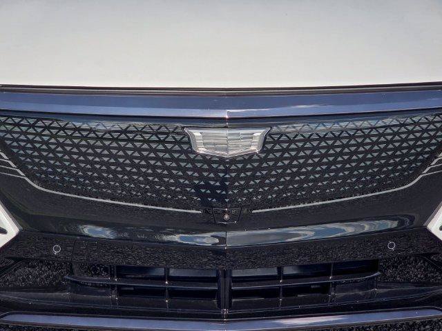 New 2027 Cadillac Lyriq Sport RWD image 9