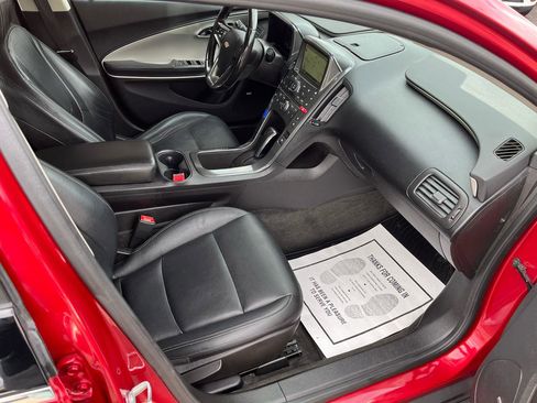 Used 2013 Chevrolet Volt Premium w/ Premium Trim Package image 29