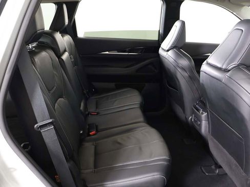 Used 2023 INFINITI QX60 Pure image 38