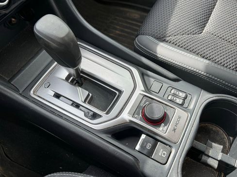 Used 2020 Subaru Forester Premium image 17