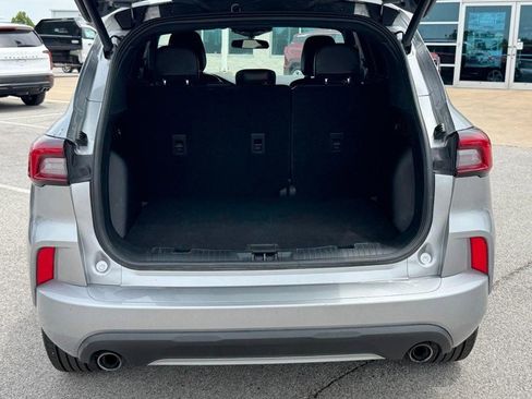 Certified 2024 Ford Escape ST-Line AWD/4WD image 5