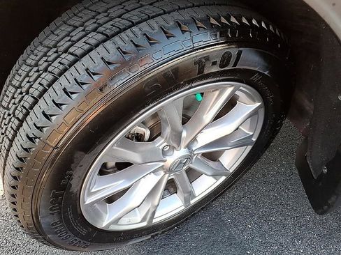 Used 2024 Honda CR-V EX image 9