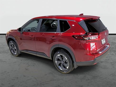 Used 2026 Nissan Rogue SV w/ Cold Weather Package AWD/4WD image 2