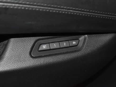 Used 2016 Cadillac Escalade ESV Platinum AWD/4WD image 6