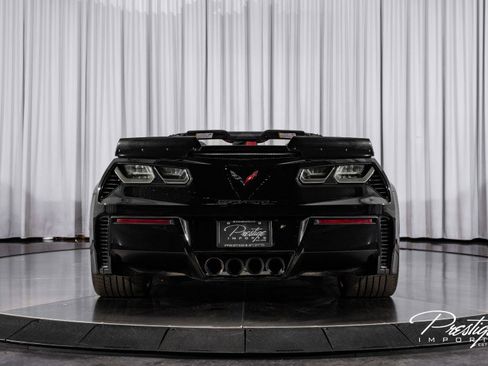 Used 2016 Chevrolet Corvette Z06 w/ 3LZ Preferred Equipment Group image 23