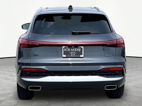 Used 2025 Audi Q5 Premium Plus AWD/4WD image 4