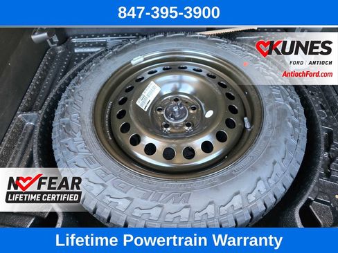 Used 2025 Jeep Compass Trailhawk AWD/4WD image 22