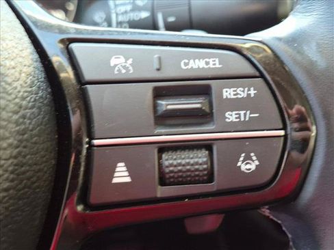 Used 2023 Honda Civic Touring image 12