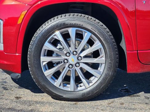 Certified 2023 Chevrolet Traverse Premier image 9
