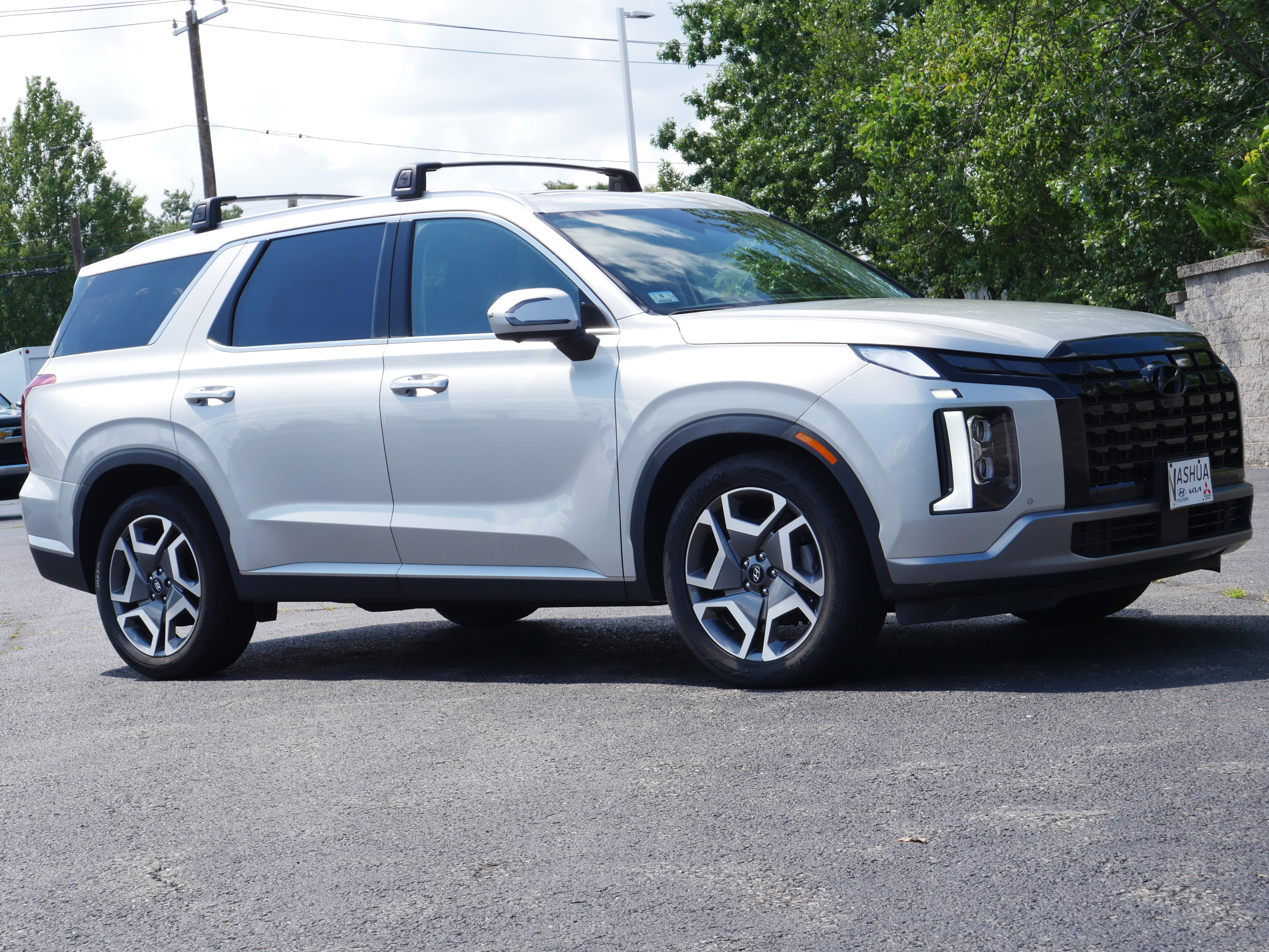 Used 2024 Hyundai Palisade SEL w/ Premium Package AWD/4WD image 11