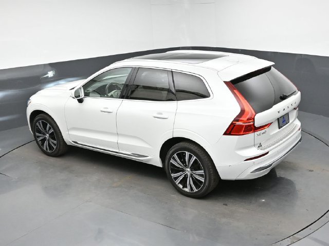 Used 2023 Volvo XC60 B5 Plus w/ Protection Package Premier FWD image 20