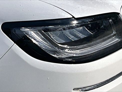 Used 2022 Lincoln Nautilus Reserve image 30