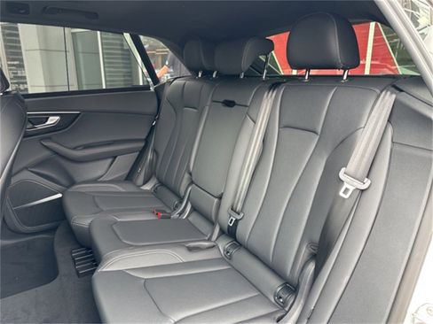 New 2025 Audi Q8 Premium Plus image 10