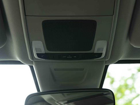 Used 2024 Honda CR-V LX image 34