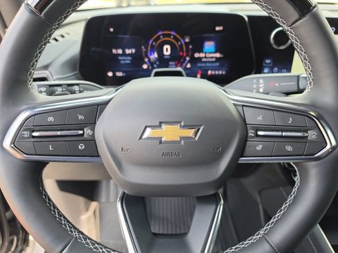 Used 2024 Chevrolet Traverse LT w/ Enhanced Driving Package FWD image 34