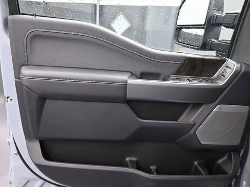 New 2026 Ford F350 Lariat image 23