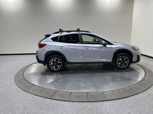 Used 2019 Subaru Crosstrek 2.0i Premium w/ Moonroof Package image 5
