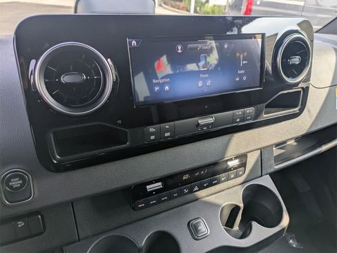 New 2026 Mercedes-Benz Sprinter 2500 image 6