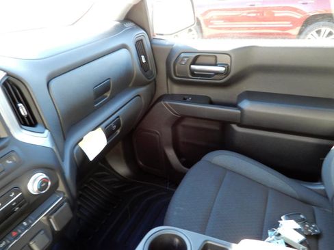 Used 2025 GMC Sierra 1500 Pro w/ Pro Value Package image 13