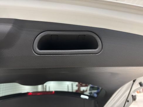 Used 2020 Chevrolet Trax LT w/ Driver Confidence Package image 10