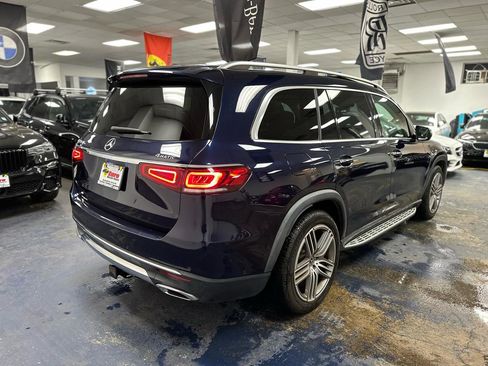 Used 2022 Mercedes-Benz GLS 450 4MATIC image 7